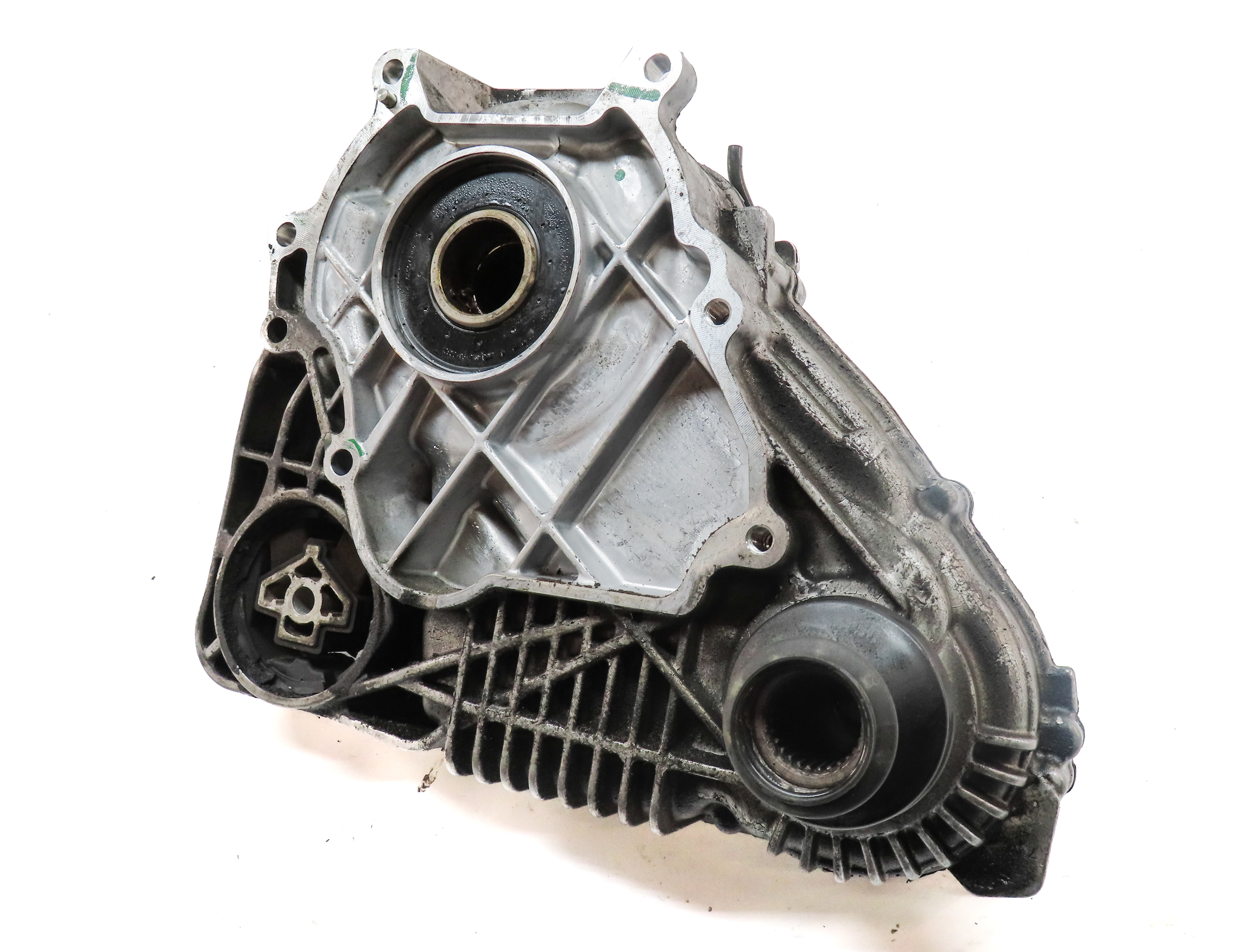 2012-2018 BMW X3 X4 X5 X6 (F15 F16 F25 F26) AWD Xi FRONT TRANSFER CASE w/ MOTOR — exact item pictured